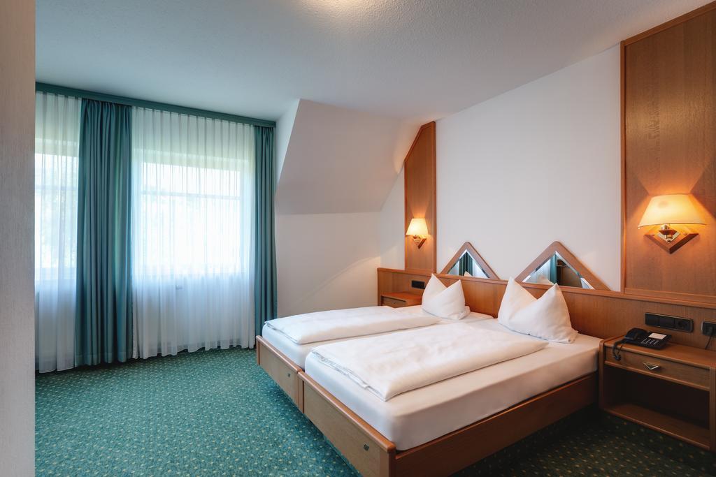 Stadthotel Muenze Bad Mergentheim Exteriör bild